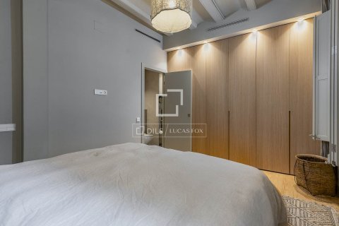 3 bedrooms apartment for sale in Barcelona, Catalonia, Spain № 3979 - photo 12