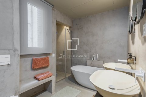 3 bedrooms apartment for sale in Barcelona, Catalonia, Spain № 3979 - photo 16