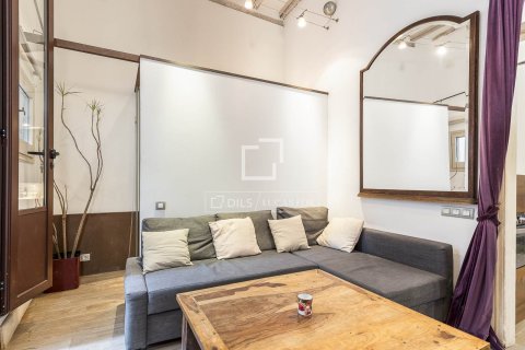 Apartamento de 2 dormitorios en venta en Barcelona, Cataluña, Spain № 3983 - foto 4