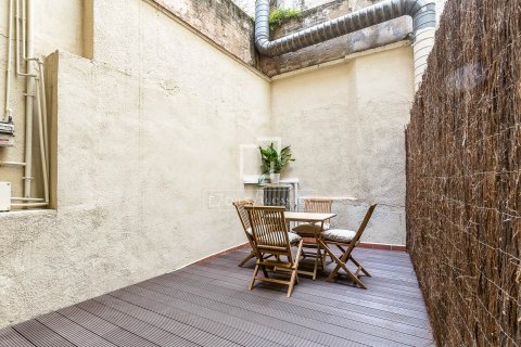 Apartamento de 2 dormitorios en venta en Barcelona, Cataluña, Spain № 3983 - foto 28