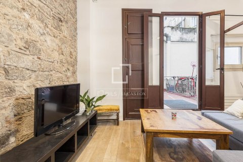 Apartamento de 2 dormitorios en venta en Barcelona, Cataluña, Spain № 3983 - foto 6