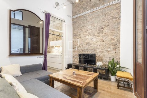 Apartamento de 2 dormitorios en venta en Barcelona, Cataluña, Spain № 3983 - foto 8