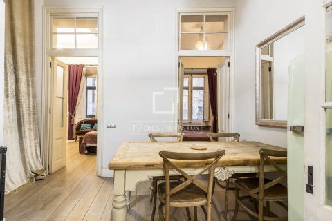 Apartamento de 2 dormitorios en venta en Barcelona, Cataluña, Spain № 3983 - foto 10