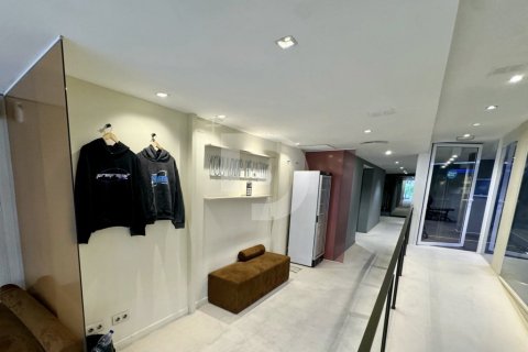 Propiedad comercial de 250 m² en venta en Gràcia, Barcelona, Cataluña, Spain № 5170 - foto 6