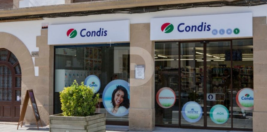 Estudio en venta en Barcelona, Cataluña, Spain № 5171