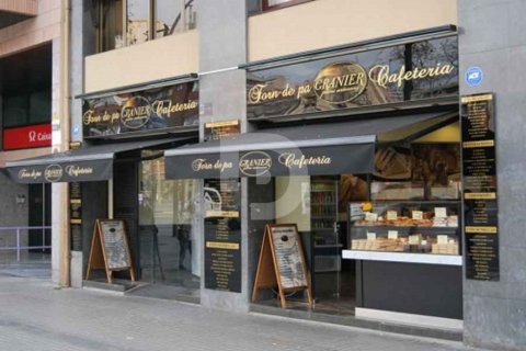 Cafetería / restaurante de 379 m² en venta en Barcelona, Cataluña, Spain № 5174