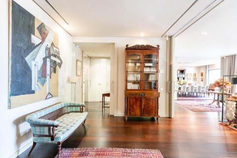 6 bedrooms apartment for sale in Barcelona, Catalonia, Spain № 1537 - photo 25
