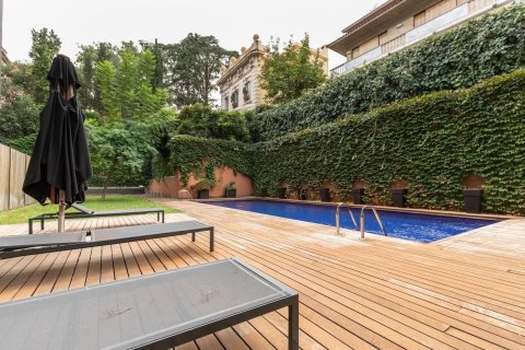 6 bedrooms apartment for sale in Barcelona, Catalonia, Spain № 1537 - photo 5