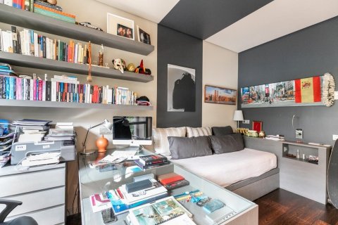 6 bedrooms apartment for sale in Barcelona, Catalonia, Spain № 1537 - photo 28