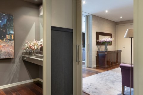 Apartamento de 6 dormitorios en venta en Barcelona, Cataluña, Spain № 1539 - foto 27