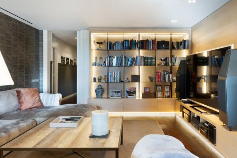 Apartamento de 6 dormitorios en venta en Barcelona, Cataluña, Spain № 1539 - foto 5