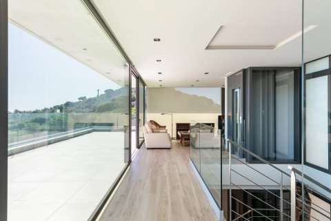 Сasa de 5 dormitorios en venta en Barcelona, Cataluña, Spain № 1541 - foto 19