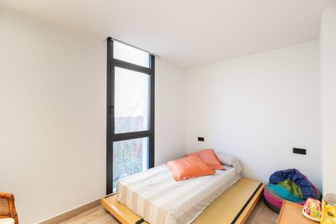 Сasa de 5 dormitorios en venta en Barcelona, Cataluña, Spain № 1541 - foto 17
