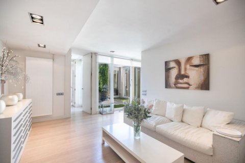 5 bedrooms apartment for sale in Barcelona, Catalonia, Spain № 1536 - photo 16