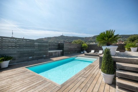 5 bedrooms apartment for sale in Barcelona, Catalonia, Spain № 1536 - photo 3