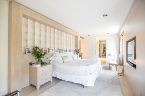 5 bedrooms apartment for sale in Barcelona, Catalonia, Spain № 1536 - photo 10
