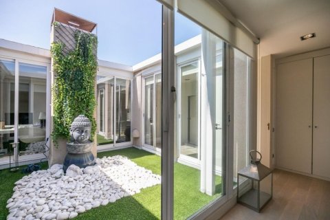 5 bedrooms apartment for sale in Barcelona, Catalonia, Spain № 1536 - photo 17