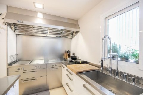 5 bedrooms apartment for sale in Barcelona, Catalonia, Spain № 1536 - photo 9