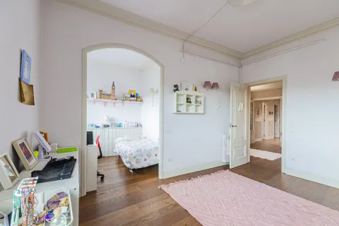 Apartamento de 4 dormitorios en venta en Barcelona, Cataluña, Spain № 1638 - foto 21