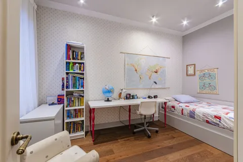 Apartamento de 4 dormitorios en venta en Barcelona, Cataluña, Spain № 1638 - foto 24
