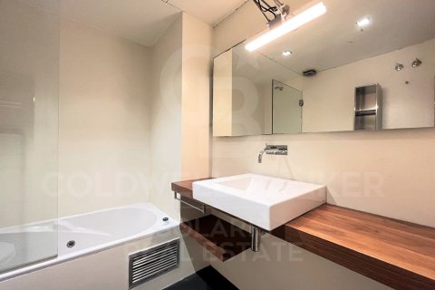 Купить квартиру в Барселона, Испания с 3 спальни, 126м², № 5905 - фото 12