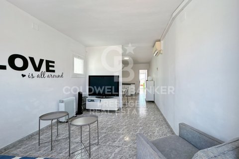 Ático de 2 dormitorios en venta en Barcelona, Cataluña, Spain № 5904 - foto 6