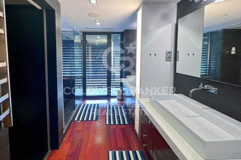 Ático de 5 dormitorios en venta en Barcelona, Cataluña, Spain № 5906 - foto 18