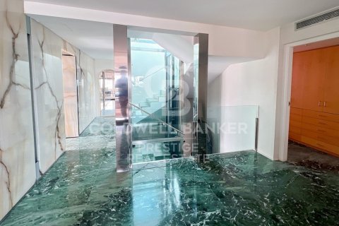 Ático de 5 dormitorios en venta en Barcelona, Cataluña, Spain № 5906 - foto 9