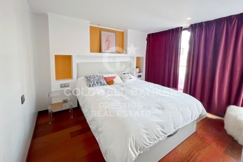 Ático de 5 dormitorios en venta en Barcelona, Cataluña, Spain № 5906 - foto 12