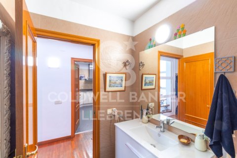 Сasa de 5 dormitorios en venta en Sant Cugat del Vallès, Barcelona, Cataluña, Spain № 5424 - foto 22