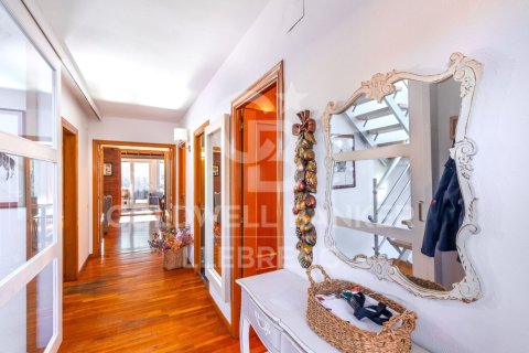 Сasa de 5 dormitorios en venta en Sant Cugat del Vallès, Barcelona, Cataluña, Spain № 5424 - foto 18