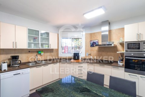 Сasa de 5 dormitorios en venta en Sant Cugat del Vallès, Barcelona, Cataluña, Spain № 5424 - foto 17