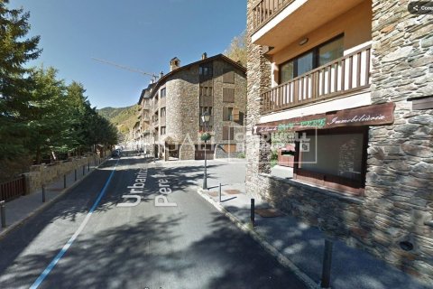 Propiedad comercial de 300 m² en venta en Principado De Andorra (Ninguna Poblacion Tiene C.P.), Lérida, Cataluña, Spain № 5770