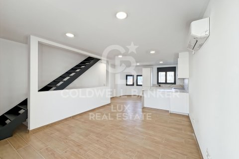 Сasa de 4 dormitorios en venta en Empuriabrava, Gerona, Cataluña, Spain № 5775