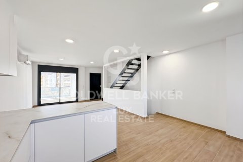 Сasa de 4 dormitorios en venta en Empuriabrava, Gerona, Cataluña, Spain № 5775 - foto 7