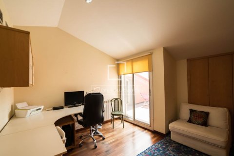 Ático de 4 dormitorios en venta en Castelldefels, Barcelona, Cataluña, Spain № 8623 - foto 18
