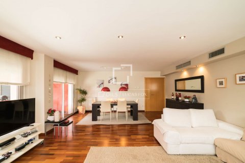Ático de 4 dormitorios en venta en Castelldefels, Barcelona, Cataluña, Spain № 8623 - foto 4