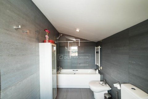 Ático de 4 dormitorios en venta en Castelldefels, Barcelona, Cataluña, Spain № 8623 - foto 16