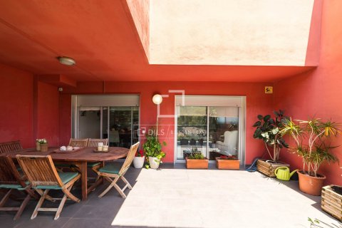 Ático de 4 dormitorios en venta en Castelldefels, Barcelona, Cataluña, Spain № 8623 - foto 2