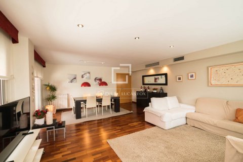 Ático de 4 dormitorios en venta en Castelldefels, Barcelona, Cataluña, Spain № 8623 - foto 5