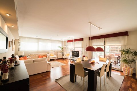 Ático de 4 dormitorios en venta en Castelldefels, Barcelona, Cataluña, Spain № 8623 - foto 6