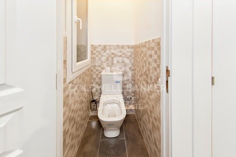 Apartamento de 5 dormitorios en venta en Barcelona, Cataluña, Spain № 7936 - foto 18
