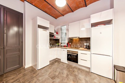 Apartamento de 5 dormitorios en venta en Barcelona, Cataluña, Spain № 7936 - foto 20
