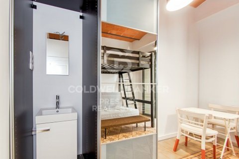 Apartamento de 5 dormitorios en venta en Barcelona, Cataluña, Spain № 7936 - foto 6