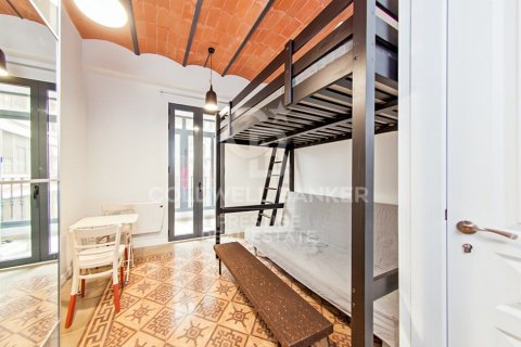 Apartamento de 5 dormitorios en venta en Barcelona, Cataluña, Spain № 7936 - foto 8