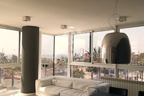 Купить квартиру в Барселона, Испания с 3 спальни, 144м², № 7940 - фото 7