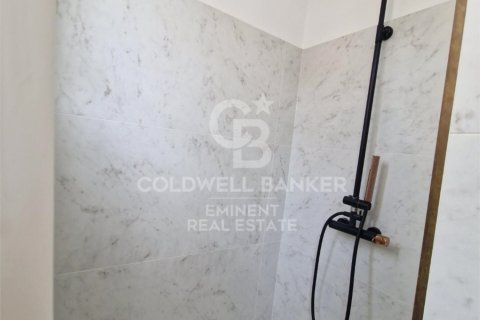 Apartamento de 3 dormitorios en venta en Barcelona, Cataluña, Spain № 7939 - foto 6