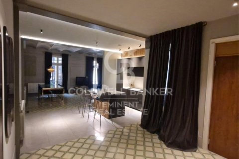 Apartamento de 3 dormitorios en venta en Barcelona, Cataluña, Spain № 7939 - foto 18