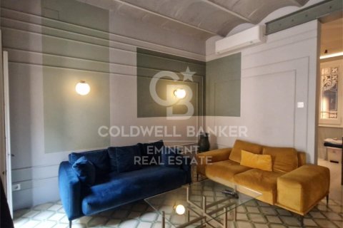 Apartamento de 3 dormitorios en venta en Barcelona, Cataluña, Spain № 7939