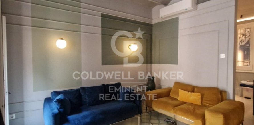 Apartamento de 3 dormitorios en venta en Barcelona, Cataluña, Spain № 7939